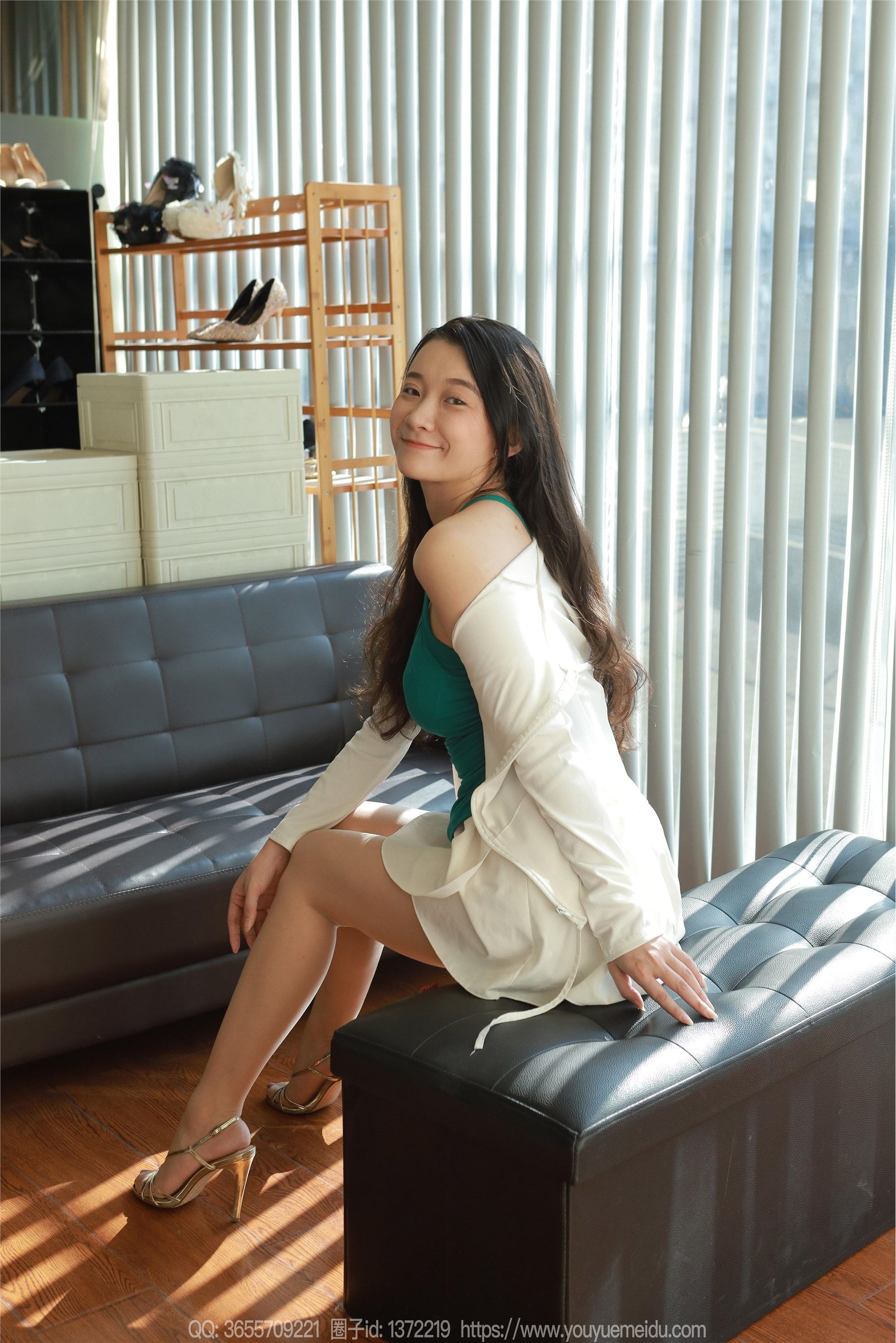 IESS异思趣向  2023.11.15 丝享家 1586 秋秋《绿色挂脖》